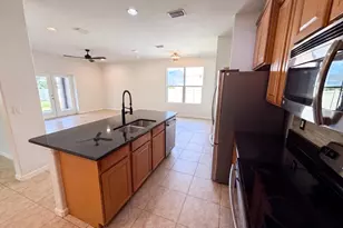 5845 Wyndham Manor, Vero Beach, FL 32967 - Photo 13