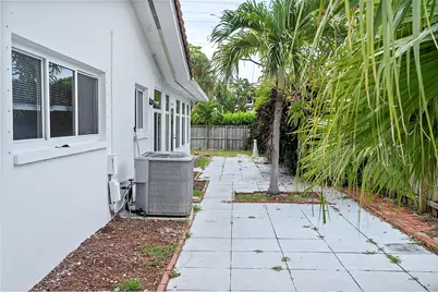 2910 NE 40th Court, Lighthouse Point, FL 33064 - Photo 49
