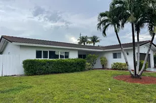 2910 NE 40th Ct, Lighthouse Point, FL 33064 - Photo 3