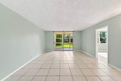 950 NW 80th Avenue #204, Margate, FL 33063 - Photo 5
