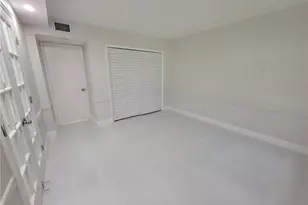 800 E Cypress Ln, Pompano Beach, FL 33069 - Photo 27