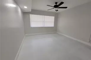 800 E Cypress Ln, Pompano Beach, FL 33069 - Photo 17
