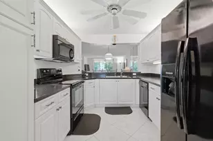 7440 Trent Dr, Tamarac, FL 33321 - Photo 31