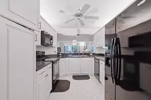 7440 Trent Dr, Tamarac, FL 33321 - Photo 27