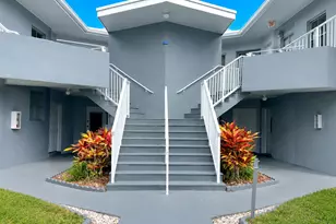 1723 NE Miami Gardens Dr, Miami, FL 33179 - Photo 7
