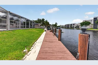 535 NE 8th Avenue, Deerfield Beach, FL 33441 - Photo 5