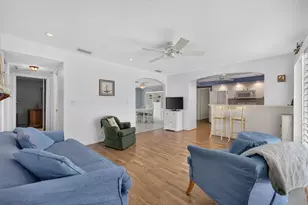 535 NE 8th Ave, Deerfield Beach, FL 33441 - Photo 15