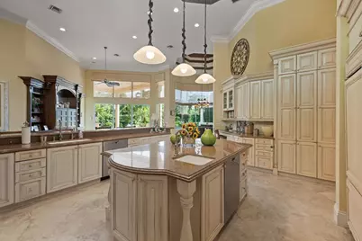3678 Touch Of Class Court, Wellington, FL 33414 - Photo 27