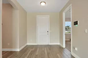 3673 SW Bonwold St, Port Saint Lucie, FL 34953 - Photo 9