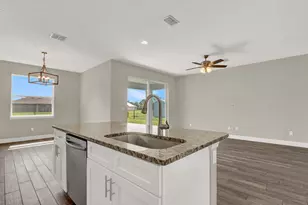 3673 SW Bonwold St, Port Saint Lucie, FL 34953 - Photo 11
