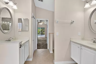 482 NW Sunflower Place, Jensen Beach, FL 34957 - Photo 31