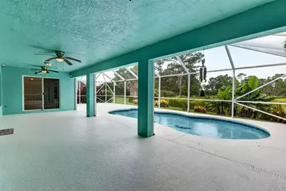 482 NW Sunflower Place, Jensen Beach, FL 34957 - Photo 5