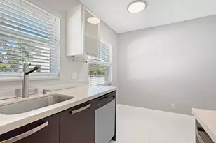416 NE 15th Ave, Fort Lauderdale, FL 33301 - Photo 3