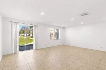 16154 Poppyseed Circle #1004, Delray Beach, FL 33484 - Photo 7