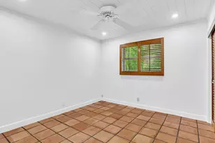 898 Azalea St, Boca Raton, FL 33486 - Photo 23