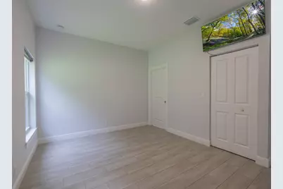2240 84th Court, Vero Beach, FL 32966 - Photo 9