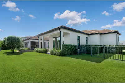 3160 Blue Cypress Lane, Wellington, FL 33414 - Photo 43