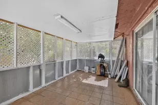 7513 SW 7th St, North Lauderdale, FL 33068 - Photo 25