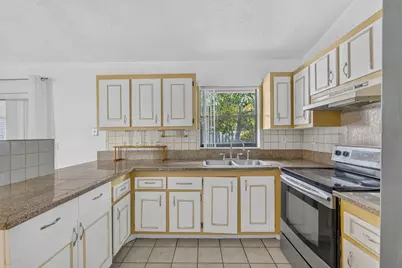 7513 SW 7th Street, North Lauderdale, FL 33068 - Photo 11