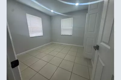 721 Nathan Hale Road, West Palm Beach, FL 33405 - Photo 9