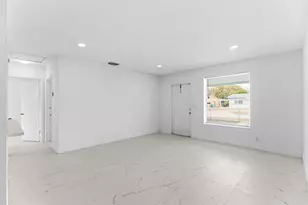 1410 NW 1st Ct, Boynton Beach, FL 33435 - Photo 5