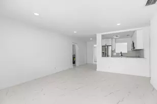 1410 NW 1st Ct, Boynton Beach, FL 33435 - Photo 3