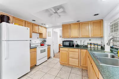 1450 NW 69th Avenue, Margate, FL 33063 - Photo 13