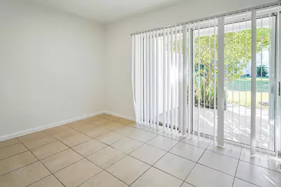 5070 Elmhurst Road #F, West Palm Beach, FL 33417 - Photo 7