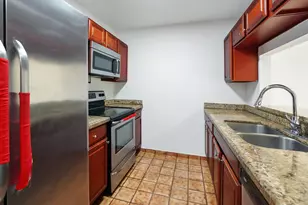 5070 Elmhurst Rd, West Palm Beach, FL 33417 - Photo 5