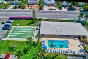 100 Pine Point Dr, Boynton Beach, FL 33435 - Photo 23