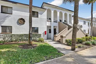100 W Hidden Valley Blvd, Boca Raton, FL 33487 - Photo 15