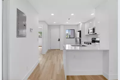 100 W Hidden Valley Boulevard #502, Boca Raton, FL 33487 - Photo 3