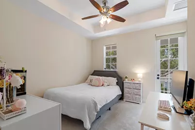1057 E Heritage Club Circle, Delray Beach, FL 33483 - Photo 15