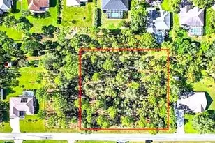 2200 E Cambridge Ln, Inverness, FL 34453 - Photo 1