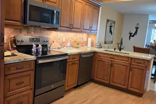 10727 Lady Palm Ln, Boca Raton, FL 33498 - Photo 9