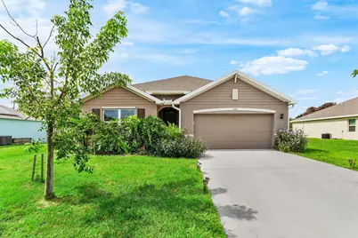 626 SW Ester Avenue, Port Saint Lucie, FL 34983 - Photo 1