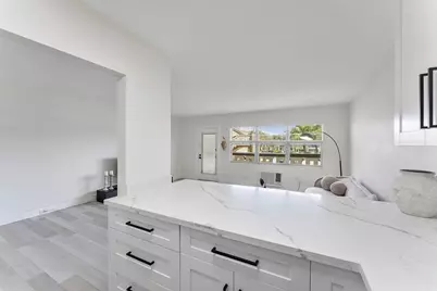 275 Mansfield G, Boca Raton, FL 33434 - Photo 9