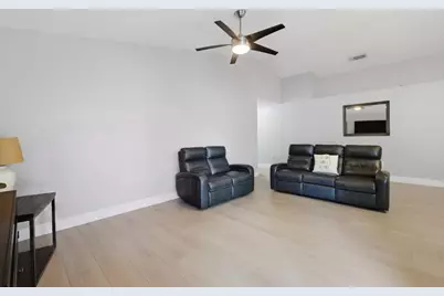 12564 NW 10th Place, Sunrise, FL 33323 - Photo 9