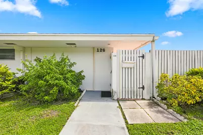 126 West Court, Royal Palm Beach, FL 33411 - Photo 13