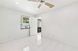 126 West Ct, Royal Palm Beach, FL 33411 - Photo 31