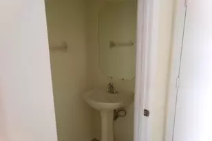 2132 SE Eatonville Dr, Port Saint Lucie, FL 34952 - Photo 9