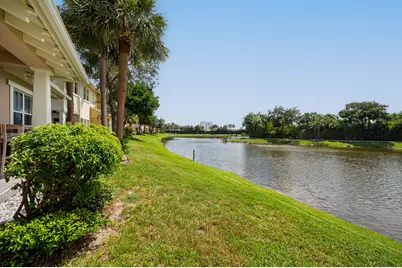 669 Pacific Grove Drive #2, West Palm Beach, FL 33401 - Photo 27
