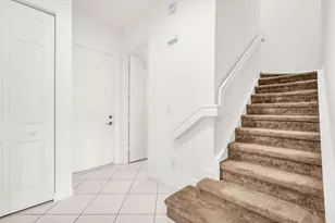 669 Pacific Grove Dr, West Palm Beach, FL 33401 - Photo 5