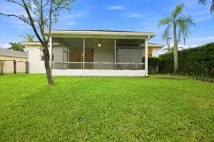 1490 Fairway Cir, Greenacres, FL 33413 - Photo 21