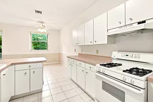 1490 Fairway Cir, Greenacres, FL 33413 - Photo 5