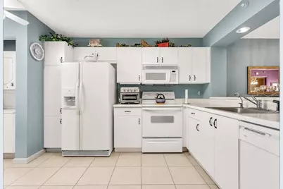 9560 Weldon Circle #J110, Tamarac, FL 33321 - Photo 7