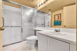 9560 Weldon Cir, Tamarac, FL 33321 - Photo 21