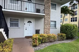 9915 Sandalfoot Blvd, Boca Raton, FL 33428 - Photo 3