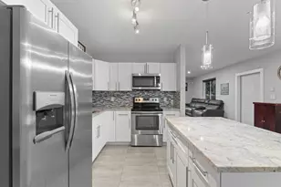 1633 SW 30th Ave, Fort Lauderdale, FL 33312 - Photo 9