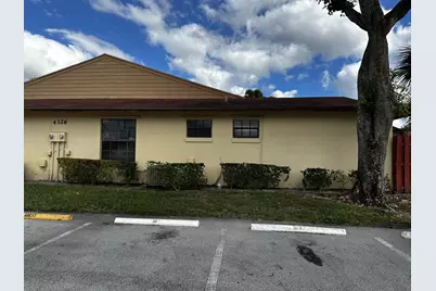 4326 Woodstock Drive #C, West Palm Beach, FL 33409 - Photo 5